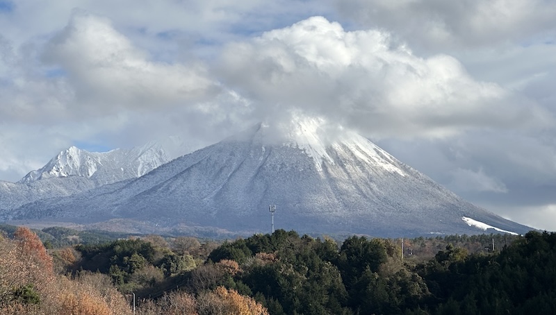 雪景色の大山